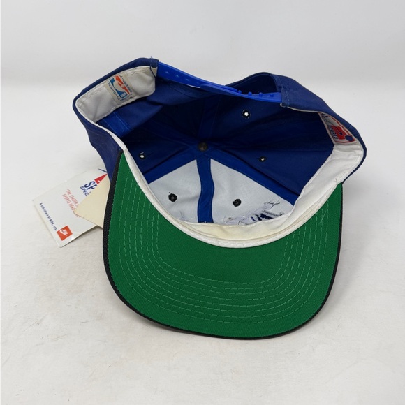 Brand New Vintage Sports Specialties Orlando Magic SnapBack Hat.